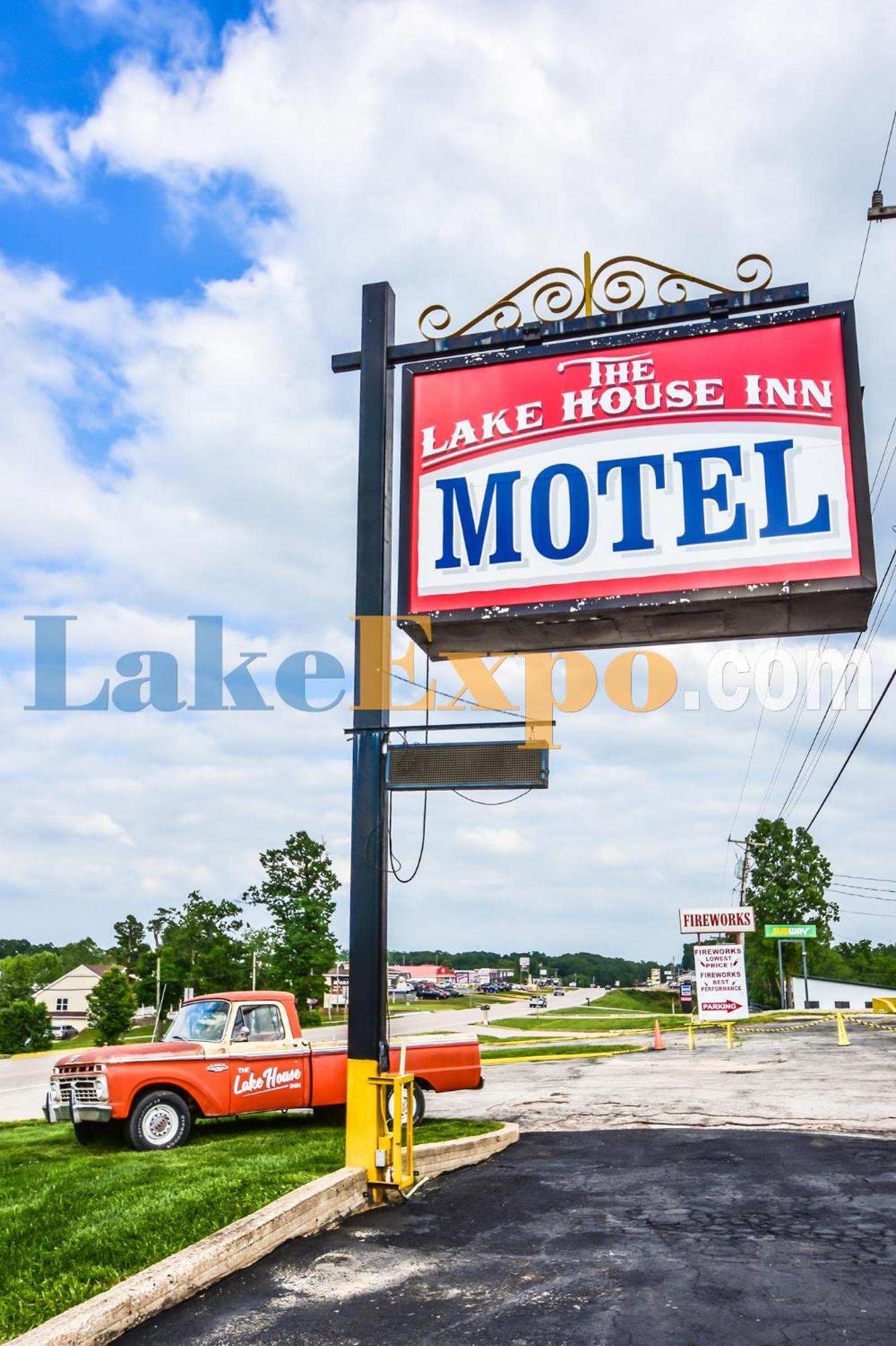 Laurie The Lake House Inn المظهر الخارجي الصورة